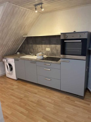 Modernisierte 2-Zimmer Dachgeschosswohnung in Lüdersburg