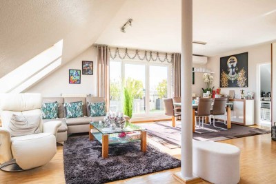 Maintal: Großzügige 4-Zimmer-Dachgeschoss-Wohnung mit traumhafter Dachterrasse & grandiosem Ausblick