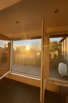 Exklusive, lichtdurchflutete Loftwohnung mit sonniger Dachterrasse – Erstbezug nach Sanierung