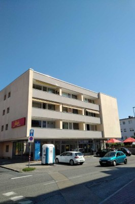 lichtdurchflutete 1-Zimmerwohnung mit Balkon in Oberursel