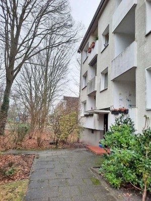 Schöne 2 Zimmer Wohnung in Alt-Osterholz in ruhiger, grüner Lage