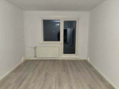 Großzügige Familienwohnung mit Aufzug und Balkon wartet auf Sie!