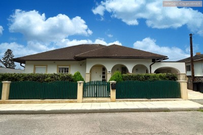 Gepflegtes Haus mit viel Platz für die ganze Familie! Luftwärmepumpe! PV-Vorbereitung!