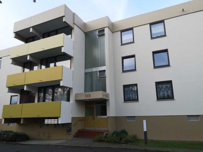 Gemütliche und helle 1,5 Zimmer-Wohnung mit Loggia, Am Festplatz 11b, Linden Leihgestern