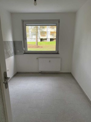 Modernisierte 2,5 Zimmerwohnung mit Balkon