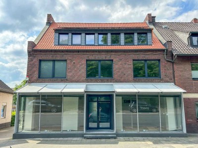 Frisch sanierte DG-Whg. mit Balkon gegenüber dem Schloss