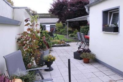 ++INS NEUE JAHR MIT EINEM NEUEN KAPITEL++
Reihenmittelhaus, 119 m², 5 Räume, Garten und Terrasse