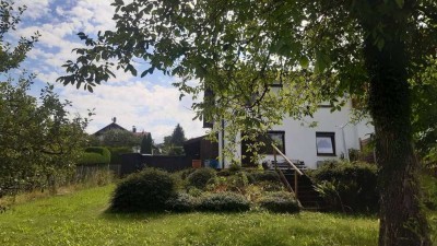 Doppelhaus-Hälfte mit Weitblick in ruhiger, zentraler Lage von Berg - Aufkirchen