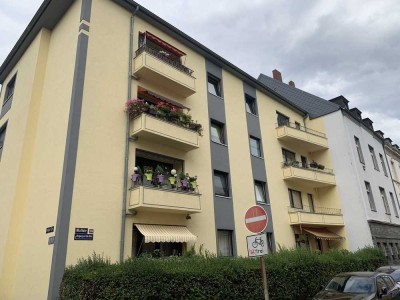 WG-geeignete 3-Zimmer Erdgeschosswohnung mit Balkon nahe der FH