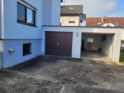 3,5 Zimmerwohnung mit Balkon und Einbauküche in 73765 Neuhausen