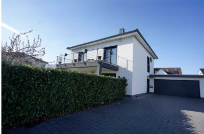 moderne Stadtvilla (5 Zimmer) mit Doppelgarage in Vechelde