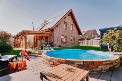 Energieeffizientes Einfamilienhaus mit Pool &
Wintergarten in Embsen