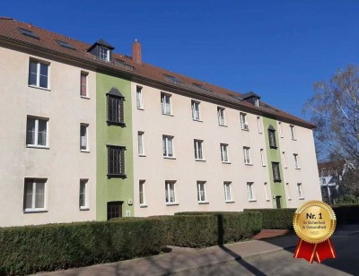 saniert I Tageslichtbad mit Dusche I Einbauküche I ruhige Lage