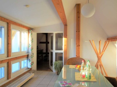 2,5 Zi-Wohnung mit Turmblick, sehr schön saniert, mit Spitzboden, in historischem Stadthaus FO