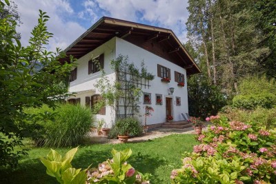 Dort wohnen, wo andere Urlaub machen! Exklusives Landhaus im Berchtesgadener Land.