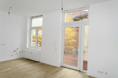Neu renovierte, große Wohnung mit Einliegerwohnung zu vermieten
