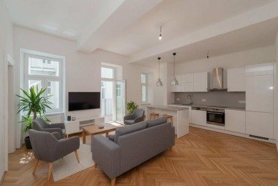 ++NEU++ Fantastische 2-Zimmer Altbauwohnung mit Balkon