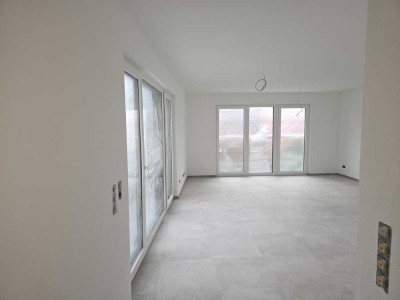 Erstbezug: Moderne 4,5-Zi.-Wohnung mit Balkon in Eberstadt