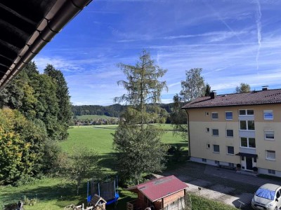 Wohlfühlwohnung mit Balkon & Blick ins Grüne