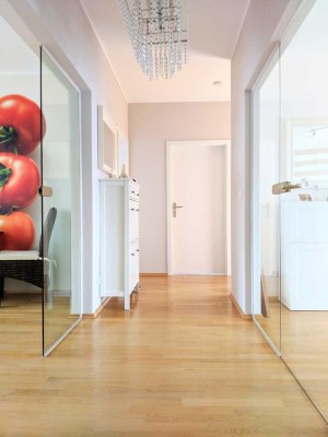 Helle Dachgeschosswohnung mit Einbauküche in Bocholt