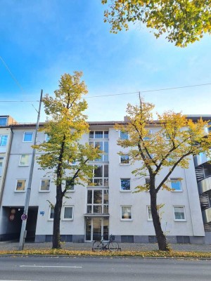 Frisch renovierte, bezugsfreie 3-Zimmer-Wohnung, neue Gasheizung, nahe Giesing Bhf., von privat