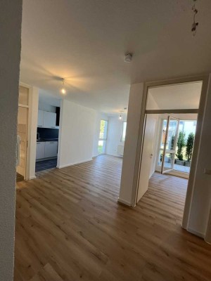 Stilvolle, modernisierte 2-Zimmer-Wohnung in zentraler Lage