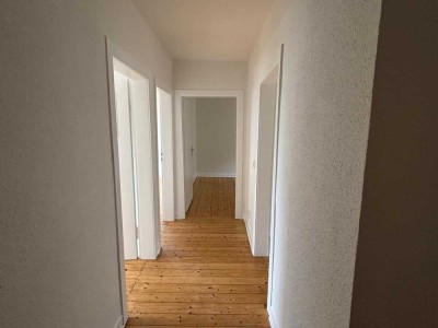 Renovierte Wohnung, ab sofort, Staffelmiete