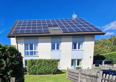 Attraktives Mehrfamilienhaus in Bergneustadt Hackenberg - Solide Kapitalanlage mit 3 Wohneinheiten