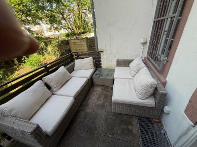 Schöne EG-Etage mit Terrasse und großem Garten in bester Wohnlage Neu-Isenburg, Nähe Hugenottenallee