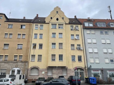 Charmante 3-Zimmer-Altbauwohnung mit Balkon in zentraler Lage von Nürnberg