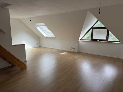 Attraktive DG Maisonette-Wohnung in München Perlach