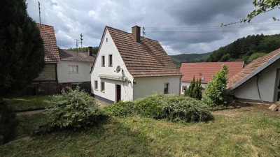 Charmantes Altbauhaus und große Scheune mit Ausbaupotential in Schwanheim, Pfalz