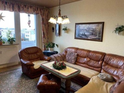 Helle 2-Zimmer Wohnung im 6. OG mit Balkon in Lugau/Erzgebirge