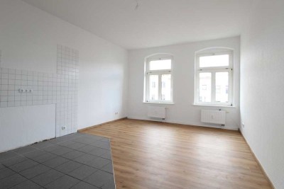 Frisch renovierte 5-Zimmer-Wohnung im Herzen von Magdeburg! ++ WG-geeignet ++