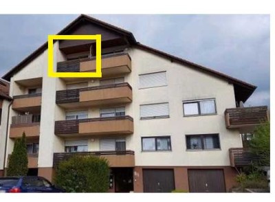 Freundliche 3-Zimmer-Wohnung mit Balkon und Einbauküche in EDELFINGEN