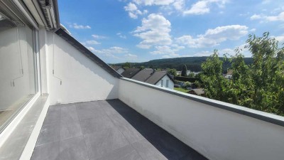 Helle, einladende 3 Zimmer-Dachgeschosswohnung  mit Sonnenbalkon im „Tor zur Ahr“