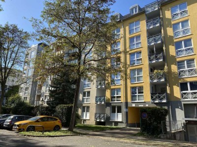Exklusive 2 Raumwohnung in gefragter Lage von Chemnitz - mit Aufzug und Einbauküche