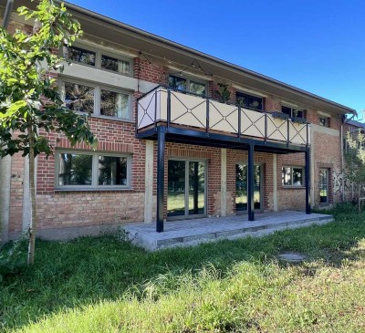 Erstbezug: 2-Zimmer-Terrassenwohnung im Grünen mit EBK