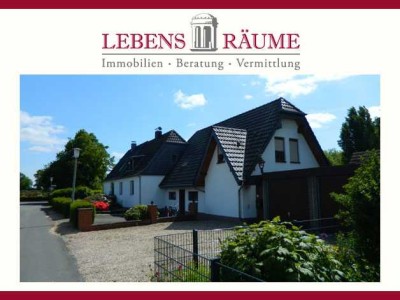 +++ Zweifamilienhaus auf großem Grundstück + Baujahr 1938 und 2007 +++