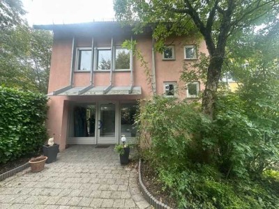 Repräsentatives Reiheneckhaus in begehrter, ruhiger Wohnlage von Schwäbisch Hall