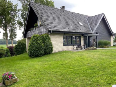 Ansprechende 4-Zimmer-DG-Wohnung mit Balkon in Wallenhorst / Hollage