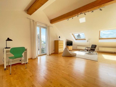 Superschönes Dachgeschosszimmer in Neuried zu vermieten!