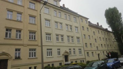schöne, sanierte 3-Raumwohnung