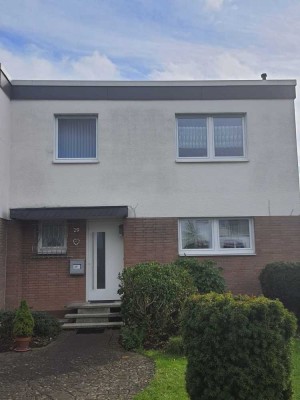 5-Zimmer Reihenendhaus mit Garage in Euskirchen, provisionsfrei