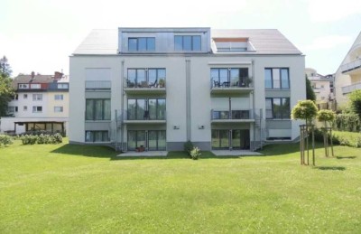 Exkl. 4-Zimmer Penthouse Whg. mit 2 Loggien in zentr. grüner Lage mit Taunusblick, Lift