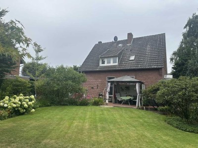 Charmante Erdgeschoss Wohnung - 3 ZKDB mit privatem Garten - zentrale Lage in Kevelaer