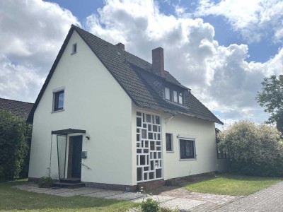 PURNHAGEN-IMMOBILIEN -  Schwanewede, freistehendes 1-Fam.-Haus mit Teilkeller in ruhiger Wohnlage