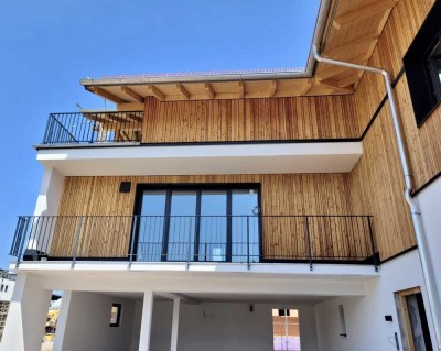 Exklusive 2-Raum-Wohnung mit gehobener Innenausstattung mit EBK in Bernried am Starnberger See