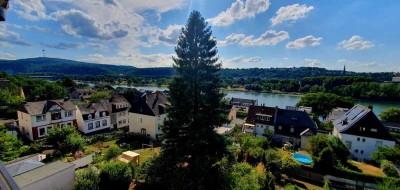 Schöne Maisonette-Wohnung mit Rheinblick und eigenem Garten (Wohnfläche 65 m2, Nutzfläche 37 m2)
