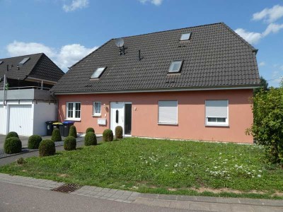 Großzügige Dachgeschosswohnung - Duplex - zu verkaufen in Perl-Nennig